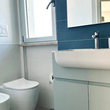 Apartament M411 - Marcelli, Nuovo Trilocale Con Corte Privata